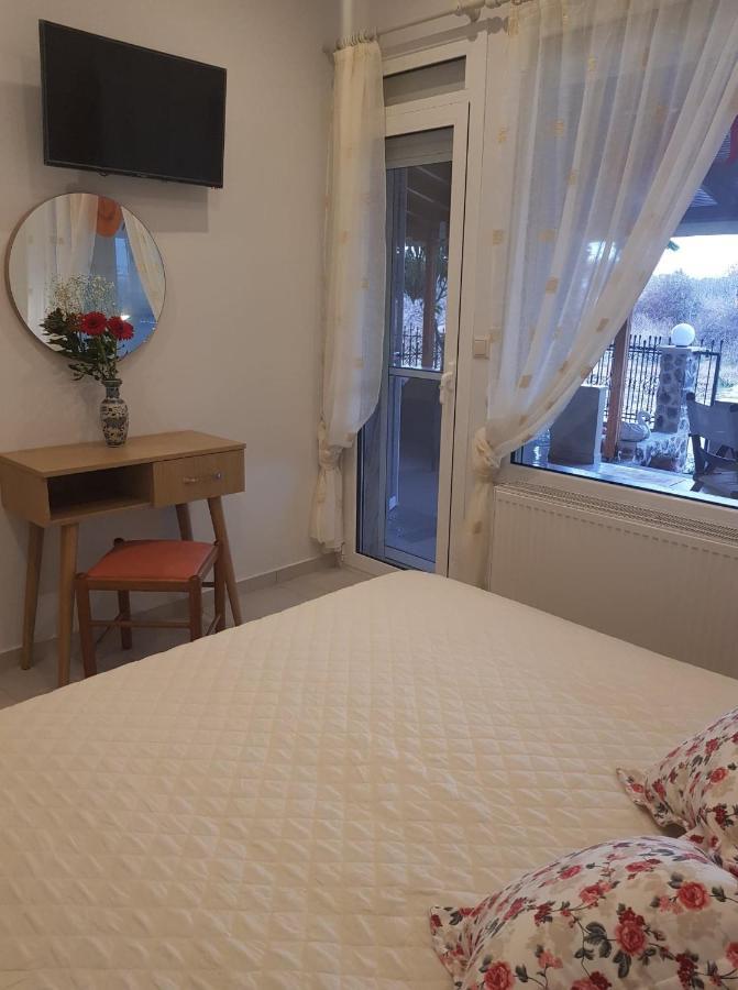 Kohyli Apartments Skala Rachoni  ภายนอก รูปภาพ